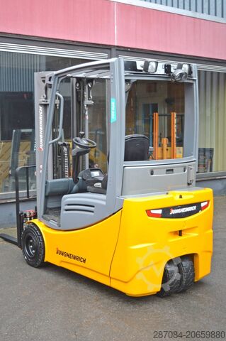 Gabelstapler Jungheinrich EFG 220