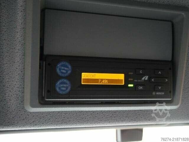Box van Mercedes-Benz Atego 816 4x2 Automatik Koffer LBW IM VORLAUF
