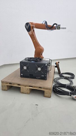 Industrial robot KUKA KR 10 R1100 sixx