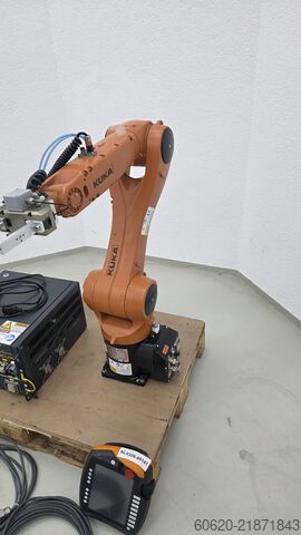Industrial robot KUKA KR 10 R1100 sixx
