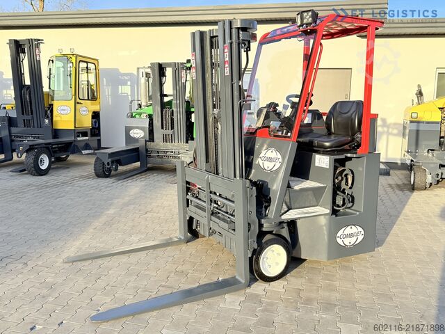4-way forklift Combilift C3000CB GAS TRIPLEX 4900 FREE-LIFT