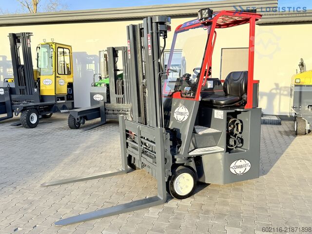 4-way forklift Combilift C3000CB GAS TRIPLEX 4900 FREE-LIFT