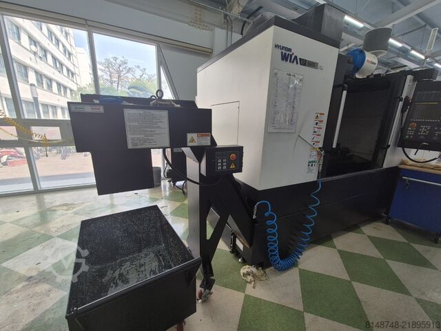 Machining center Hyundai wia Kf5600