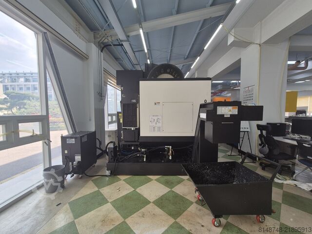 Machining center Hyundai wia Kf5600