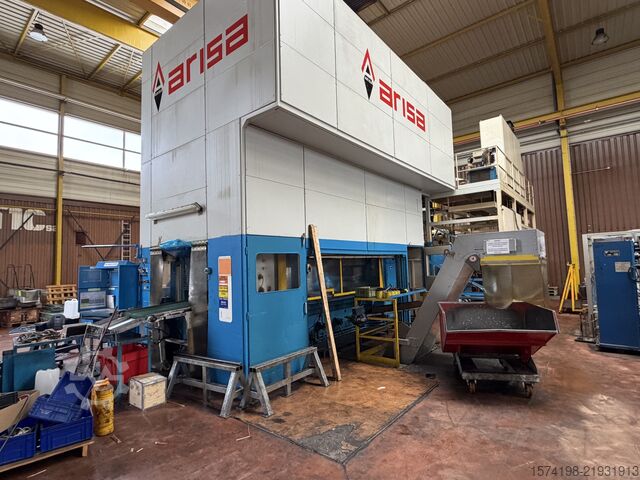 Hydraulic press ARISA S2-630-350-150-ES