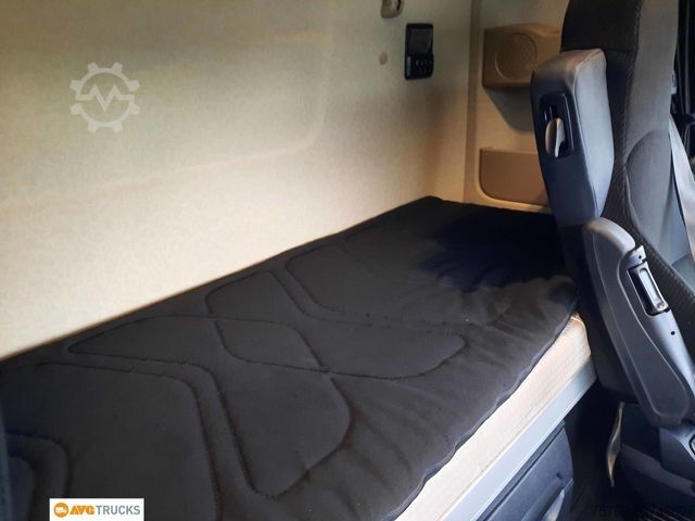 Standard SZM MERCEDES-BENZ 1848LS ACTROS BIG Standklima Retarder Schubboden