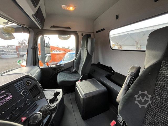 Tipper truck MERCEDES-BENZ Arocs 2645 K 6x4 3-Achs Kipper Meiller Bordmatik