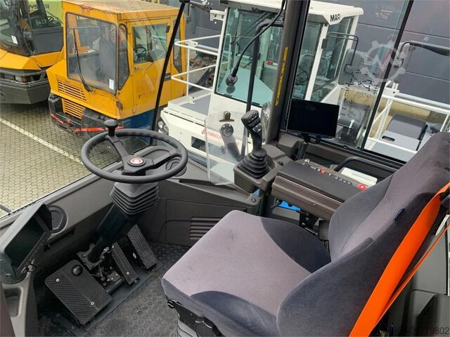 Reachstacker Konecranes SMV 4543 TCX5
