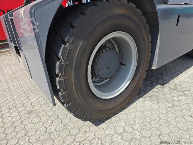 Terminal tractor Mafi MT45R 4x4