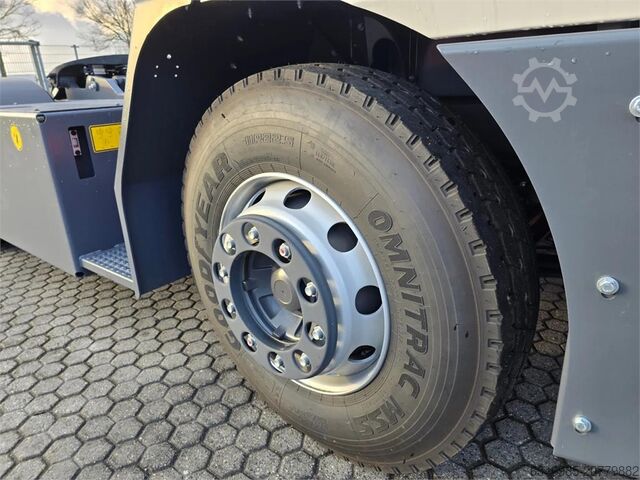 Terminal tractor Mafi T230