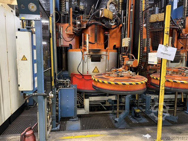 Hydraulische Reifenvulkanisierpresse Harburg-Freudenberger Maschinenbau GmbH MCP 52-180IC
