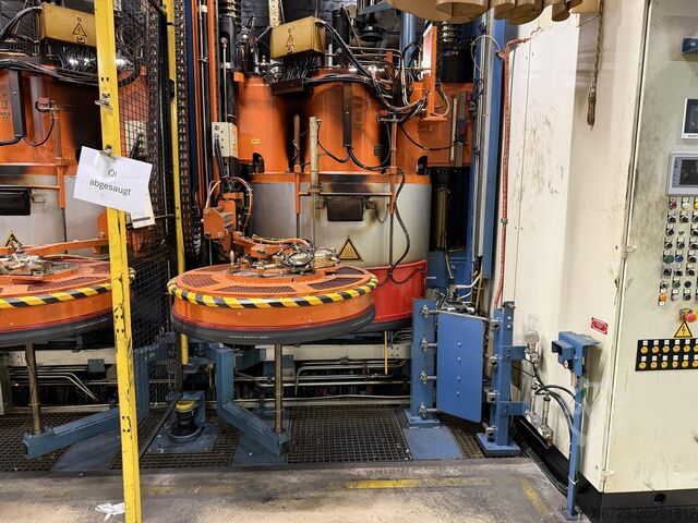 Hydraulische Reifenvulkanisierpresse Harburg-Freudenberger Maschinenbau GmbH MCP 52-180IC