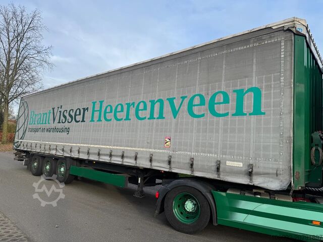 Sliding tarpaulins Krone 3-ass schuifzeilen oplegger