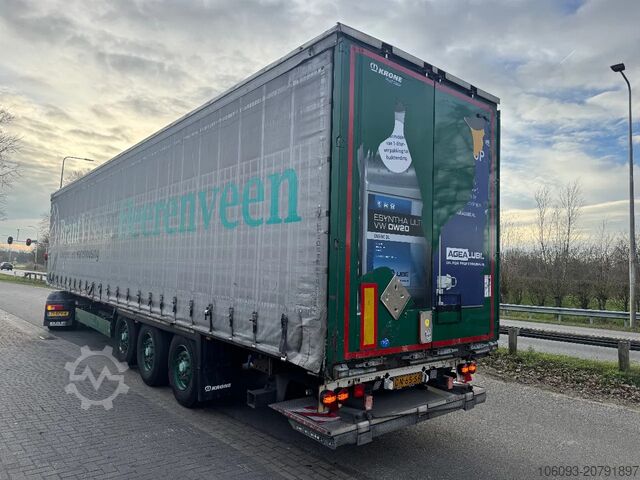 Sliding tarpaulins Krone 3-ass schuifzeilen oplegger