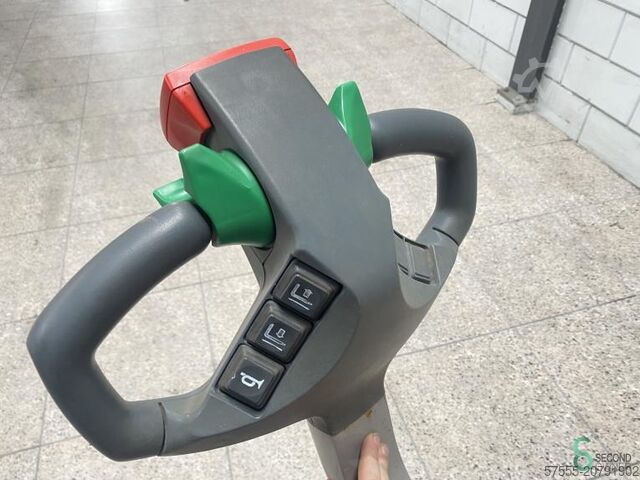 Stacker Jungheinrich EBC 10G-117-156E