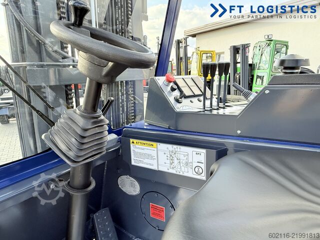 4-way forklift Combilift CB3000 GAS TRIPLEX 5500 POSITIONER