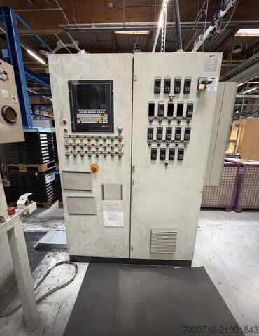 Formteilpresse / Heizplattenpresse – 660 t Presskraft Italpress BG/660