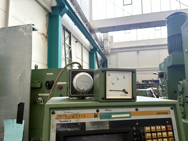 Milling machine Hermle UWF 1000