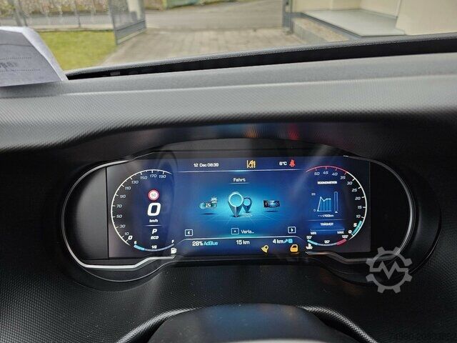 Kastenwagen hoch Iveco Daily 35S18HA8V DOKA Hi-Matic 12m³ L2H2 7 Sitze