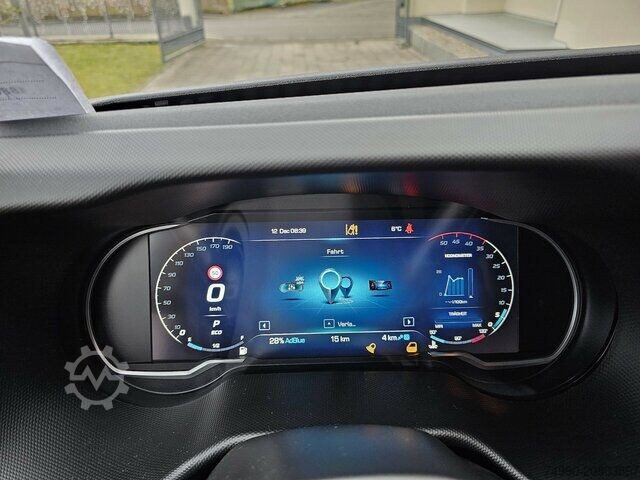 Kastenwagen hoch Iveco Daily 35S18HA8V DOKA Hi-Matic 12m³ L2H2 7 Sitze