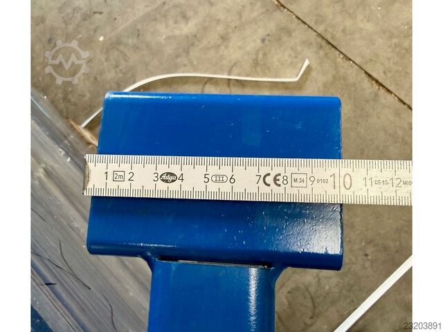 Hochregallager Tiefenauflage / Tiefensteg SSI Schäfer für Palettenregal – Regaltiefe 1.050 mm