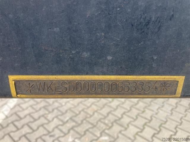 Semitrailer Krone Box Liner SDC 27 40? chassis ausziehbar
