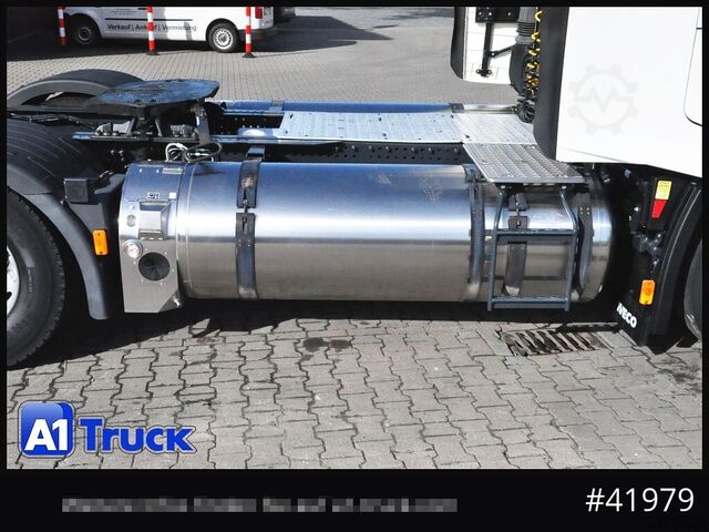 Standard tractor unit IVECO S-Way, SZM, LNG, Gas, Navi Intarder