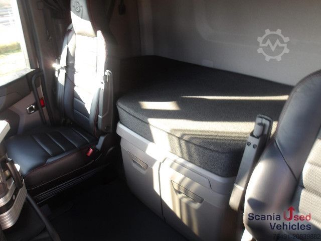 Standard SZM Scania S 530 A4x2NB / V8 / Full Air / Leder