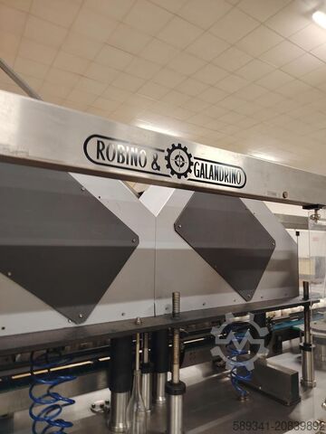ROBINO & GALANDRINO POKER 2Z 24/30 Rotations-Automatische Kapselaufsetzmaschine Robino & Galandrino S.p.A Poker 2Z 24/30