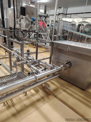 KRONES AG Monoblock (mit Sauerstein SD 1500/1100/950 Einheit und KRONES Kühlgerät) Krones AG