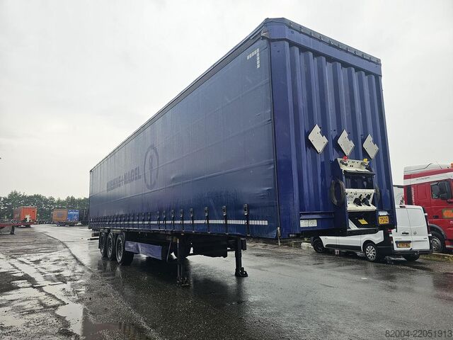 2015 KRONE SD, SAF DISC, ALU RIMS. SLIDING ROOF, ALU SIDE BOARDS. 3 PIECES. KRONE SD, SAF DISC, ALU RIMS. SLIDING ROOF, ALU SIDE ...