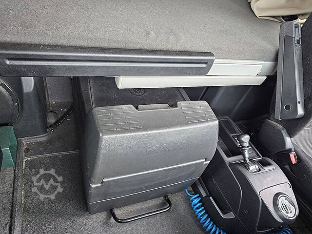 Standard-SZM MAN 18.420 TGX