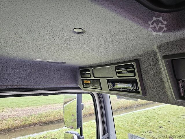 Suitcase MERCEDES-BENZ ATEGO 1524 AIRCO LIFT BOX 6.8M