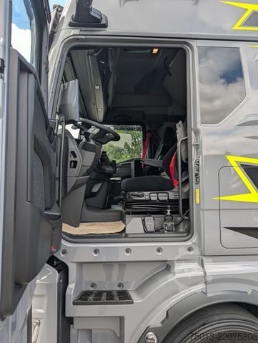 Standard SZM MAN TGX 18.560 LL SA mit D30 Motor, Kipphydr, MIETE?