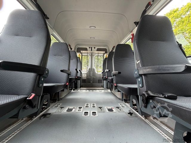 Minibus MERCEDES-BENZ Sprinter 313 Cdi L2H2 9Sitze Rollstuhllift Klima