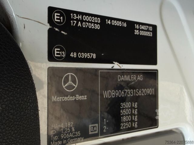 Minibus MERCEDES-BENZ Sprinter 313 Cdi L2H2 9Sitze Rollstuhllift Klima