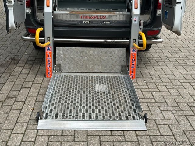 Minibus MERCEDES-BENZ Sprinter 313 Cdi L2H2 9Sitze Rollstuhllift Klima