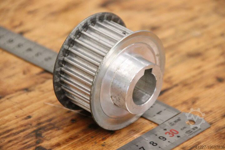 Zahnriemenscheibe Alu Ø 75 mm  Riemenbreite 32 mm
