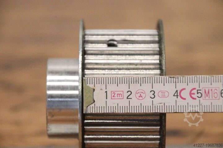 Zahnriemenscheibe Alu Ø 75 mm  Riemenbreite 32 mm