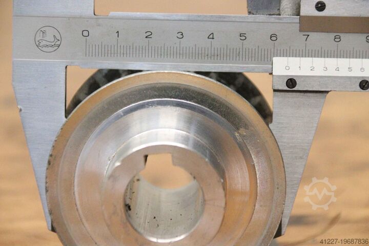 Zahnriemenscheibe Alu Ø 75 mm  Riemenbreite 32 mm