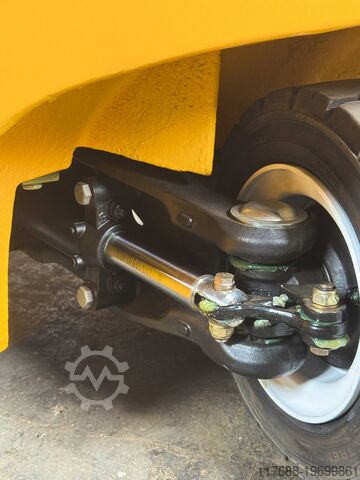 Treibgas-Frontstapler Jungheinrich TFG 316s - Service Neu + Garantie - nur 4.717Std.