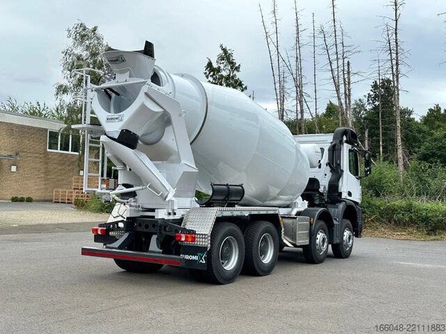 Blender Mercedes-Benz Arocs 4142 Mercedes-Benz AROCS 5 4142 B 8X4 Eur...