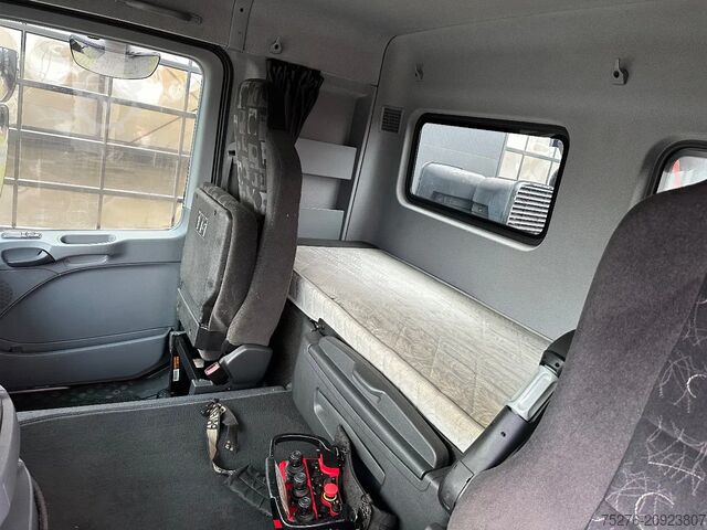 Crane truck Mercedes-Benz Actros 4144 8x4 Palfinger PK 85002 9x hydr winc...