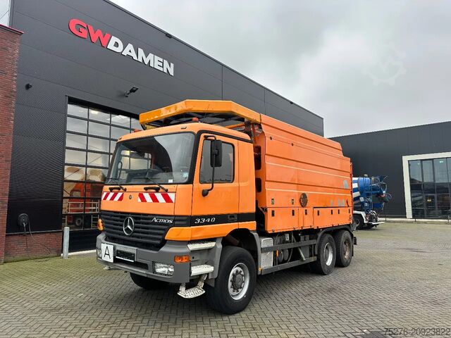 Suction vehicle Mercedes-Benz Actros 3340 6x6 Kanalreinigung + Wasserruckgewi...