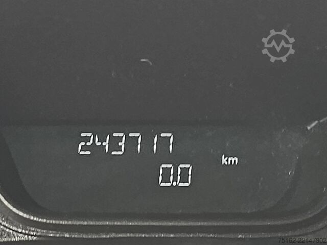 High-roof van OPEL VIVARO 1.6