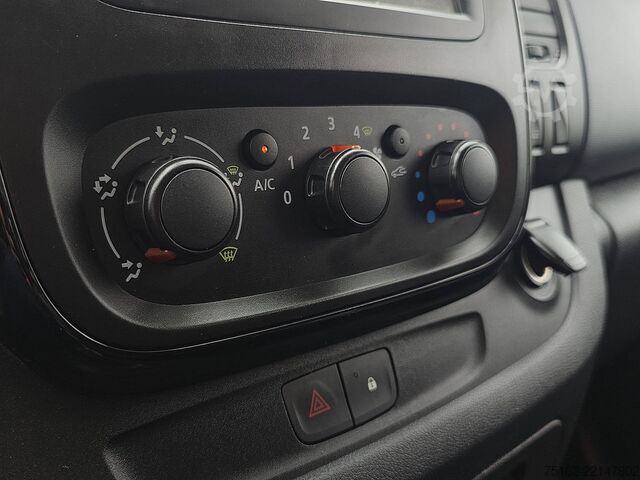 High-roof van OPEL VIVARO 1.6