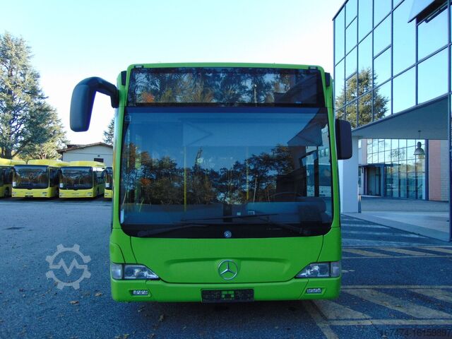 Intercity bus Mercedes-Benz O530 LE