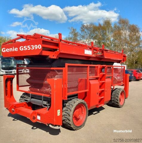Scissor lift Genie GS5390