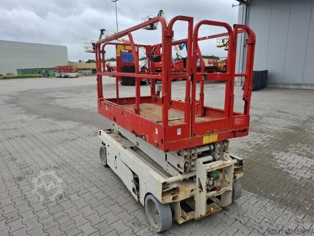 Scissor lift Genie GS-2046