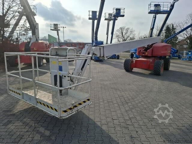 Telescopic boom lift Genie S-85
